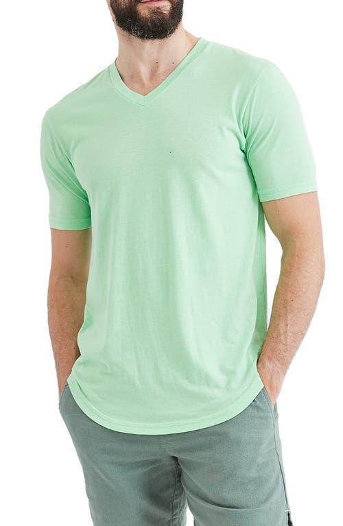 Goodlife Triblend Scallop V-Neck T-Shirt in Neon Green