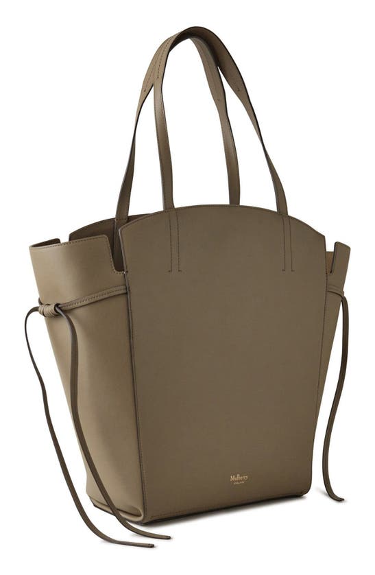 Shop Mulberry Clovelly Calfskin Leather Tote In Linen Green