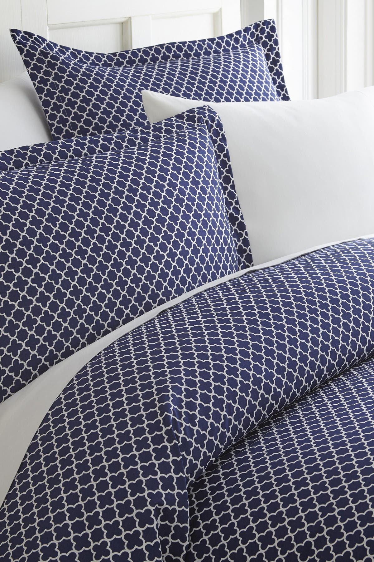 IENJOY HOME HOME SPUN PREMIUM ULTRA SOFT QUADRAFOIL PATTERN 3-PIECE DUVET COVER KING SET,816651021963