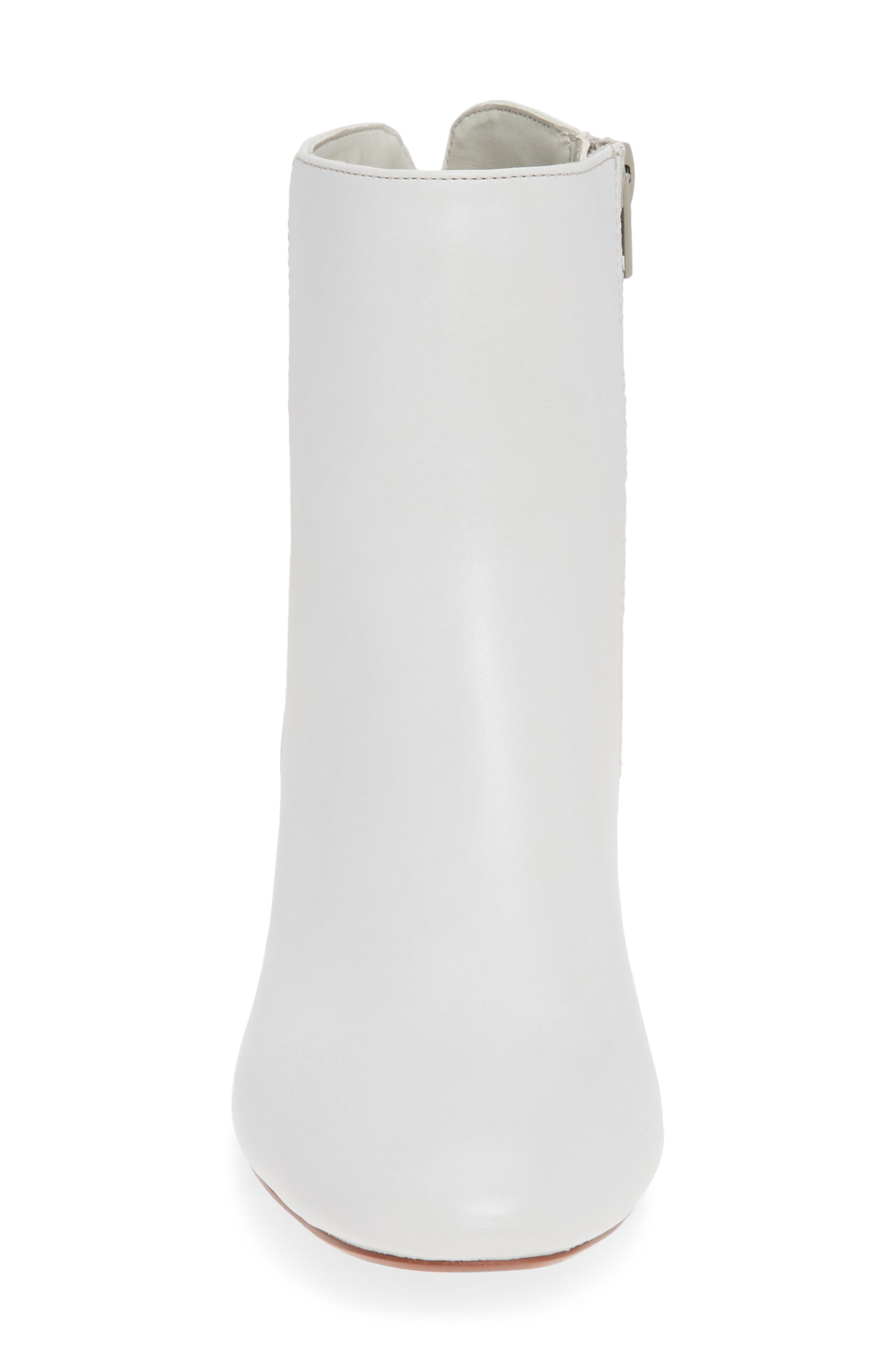 daria bootie chinese laundry