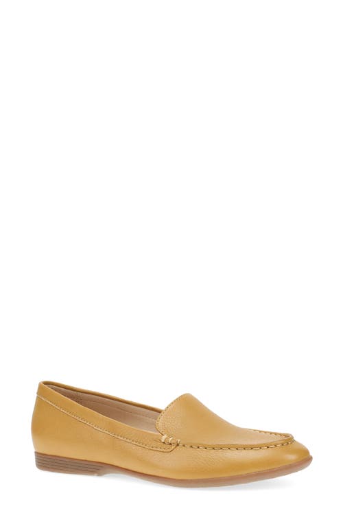 Lorri Loafer in Wheat