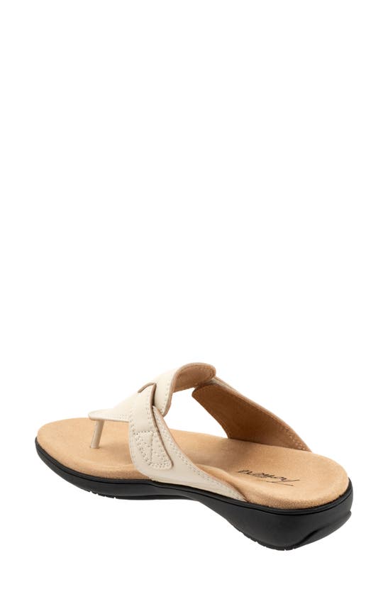 Shop Trotters Robin Flip Flop In Ivory