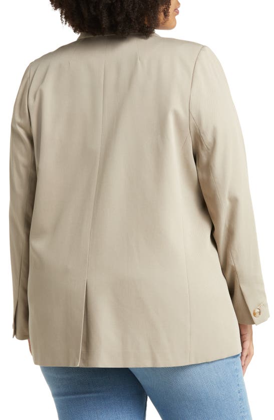 Shop Madewell Caldwell Double-breasted Blazer In Pumice
