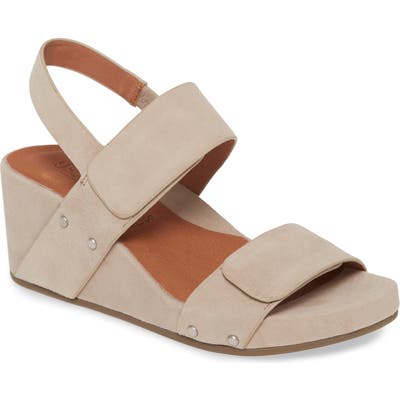Gentle Souls Signature Gianna Slingback Sandal- Beige