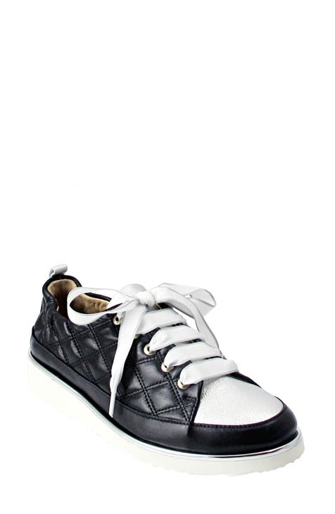 Chanel 2023 G39792 White & Silver Sneakers Runners 40.5 EUR