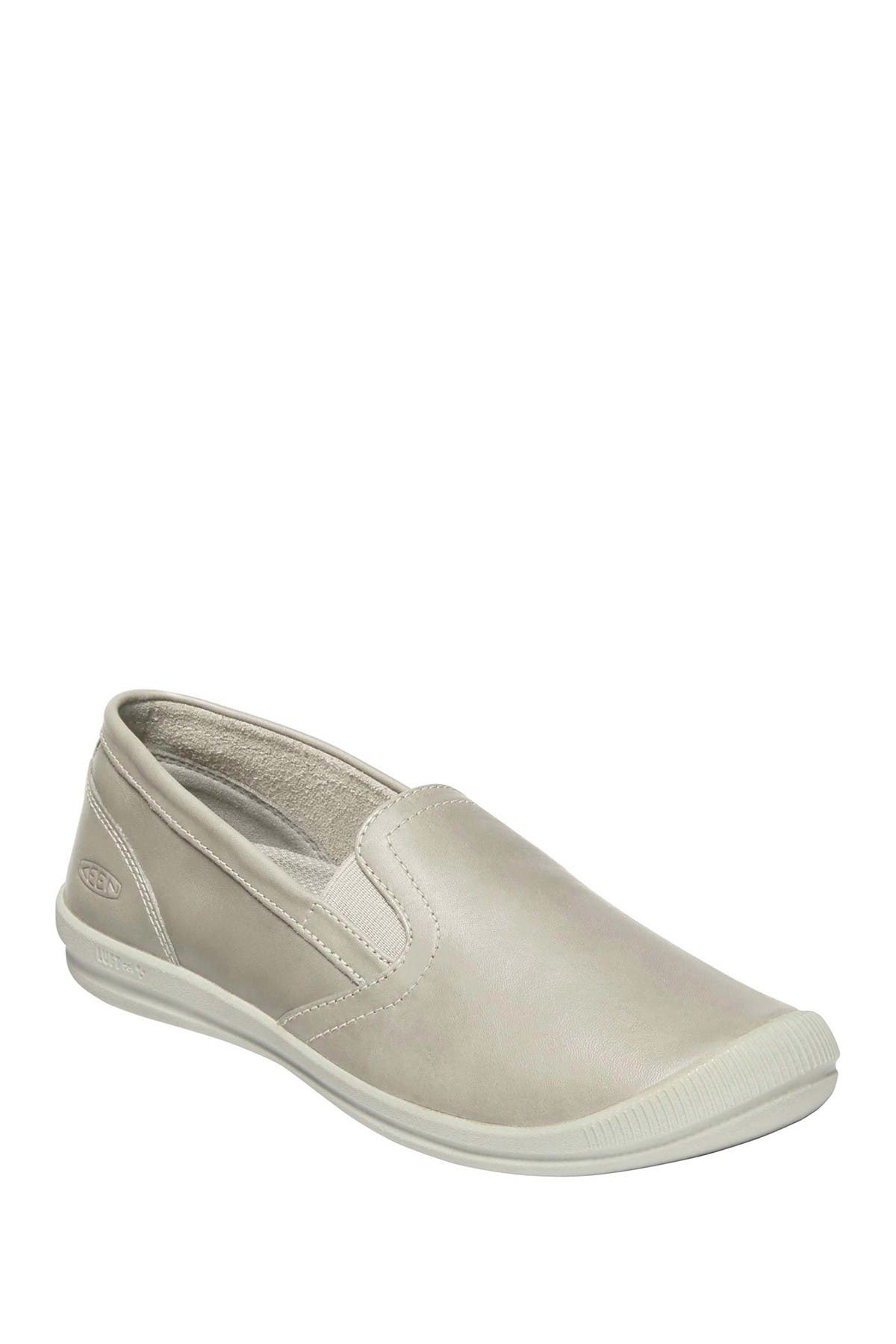 keen lorelai slip on