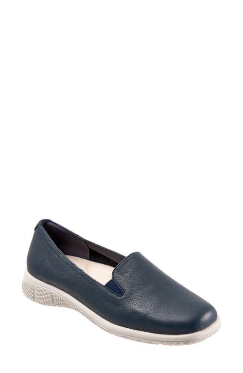 Universal Loafer in Navy Leather