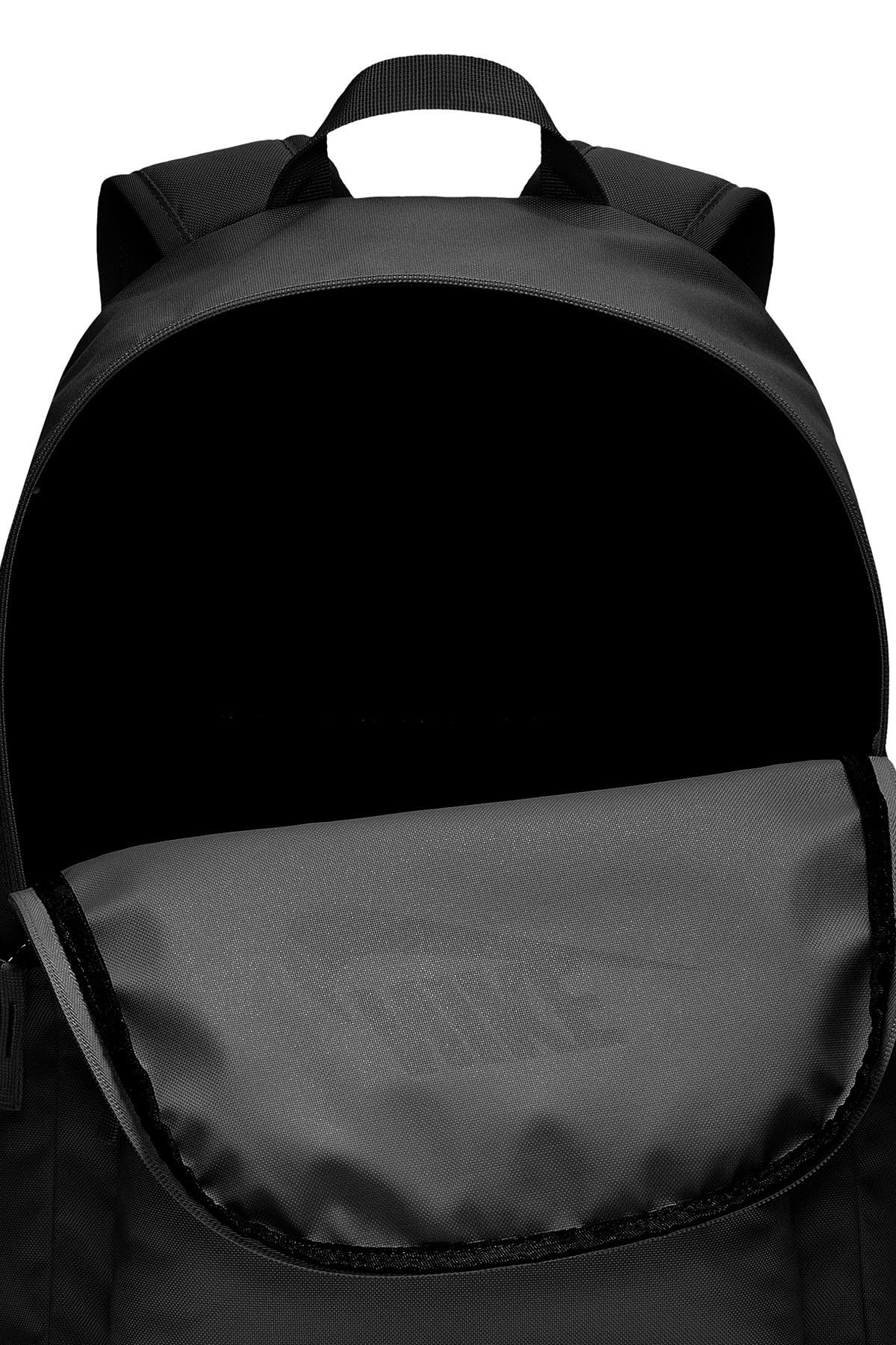 nike heritage backpack black and white