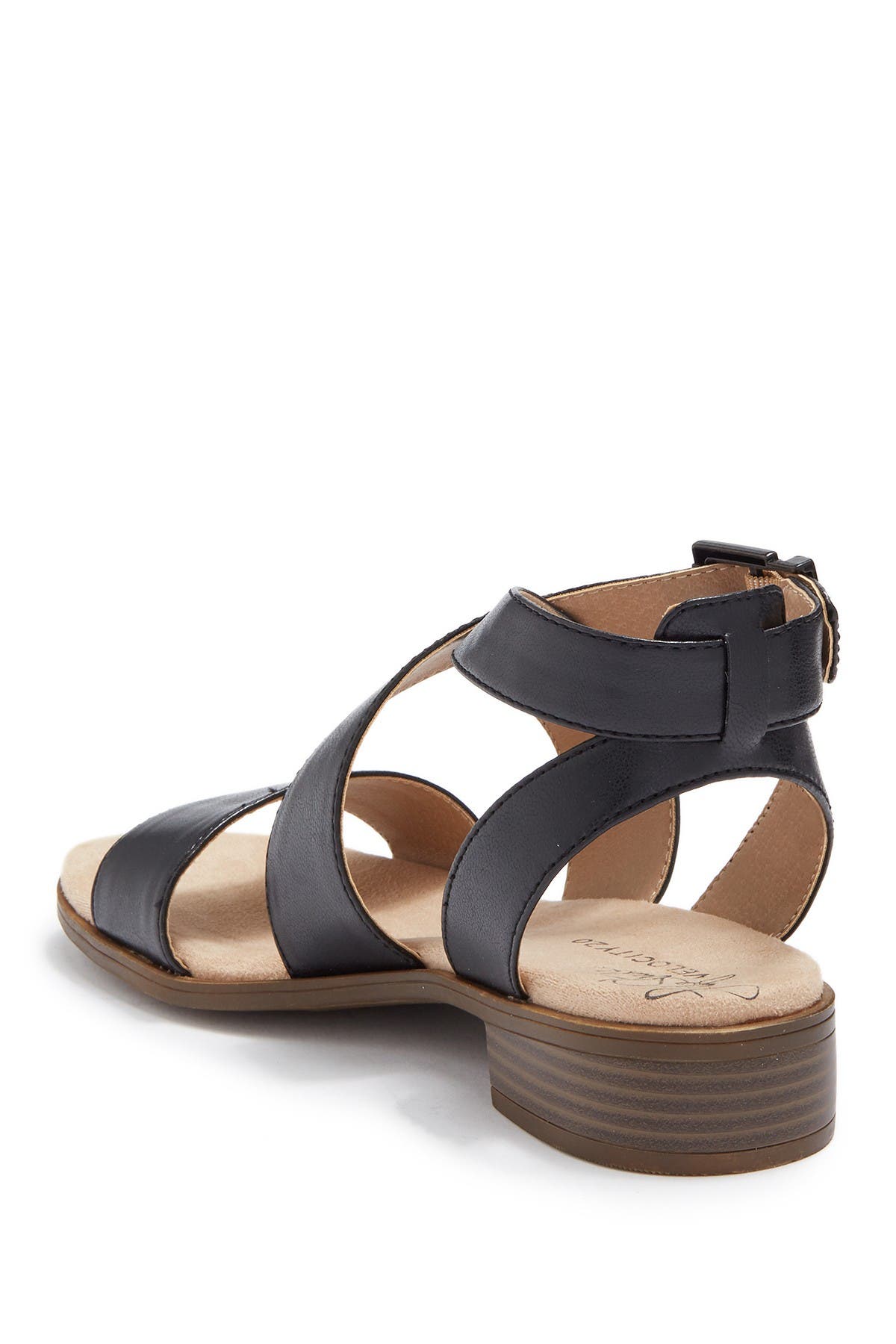 wide width sandals canada