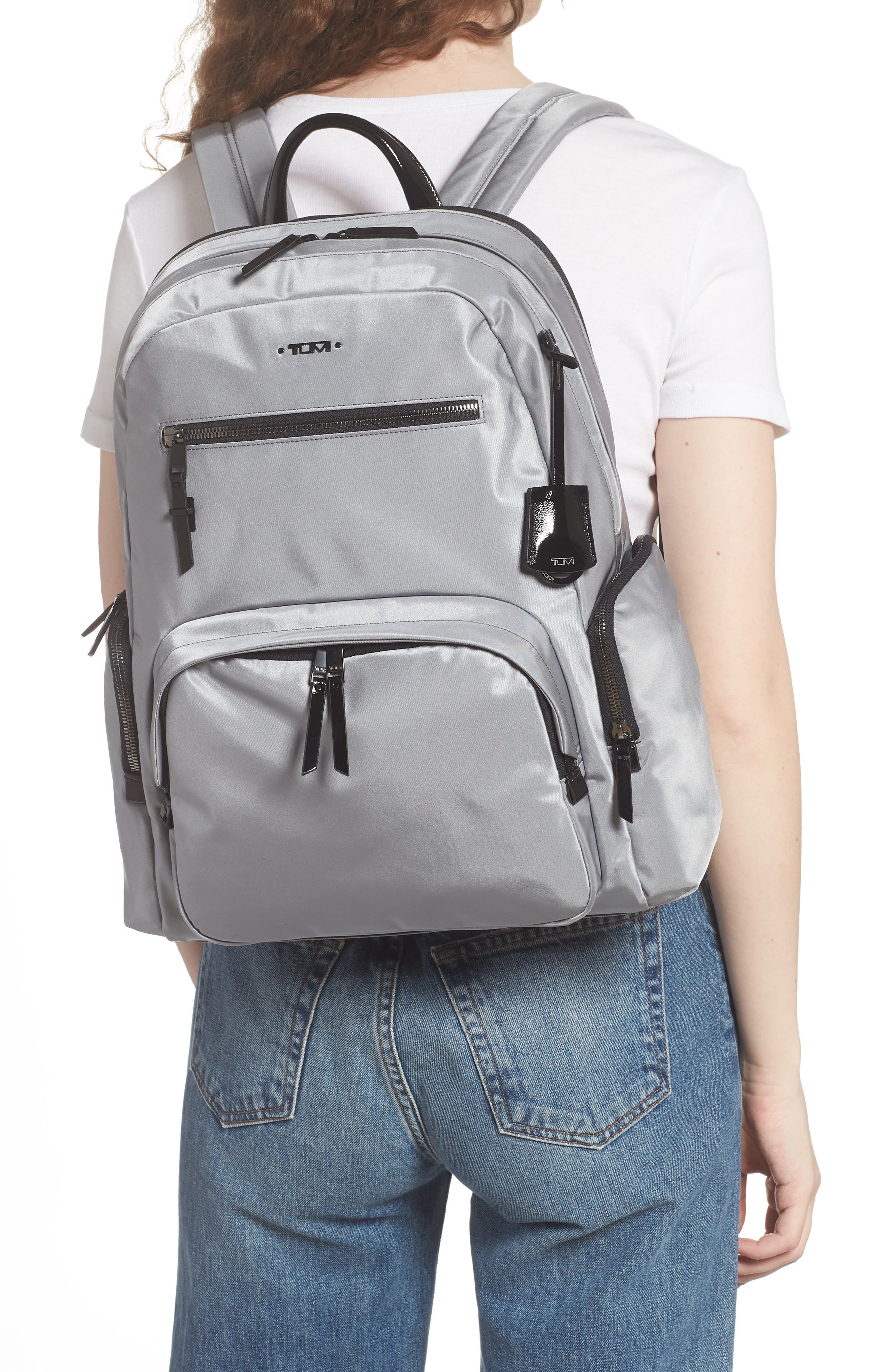 tumi backpack voyager