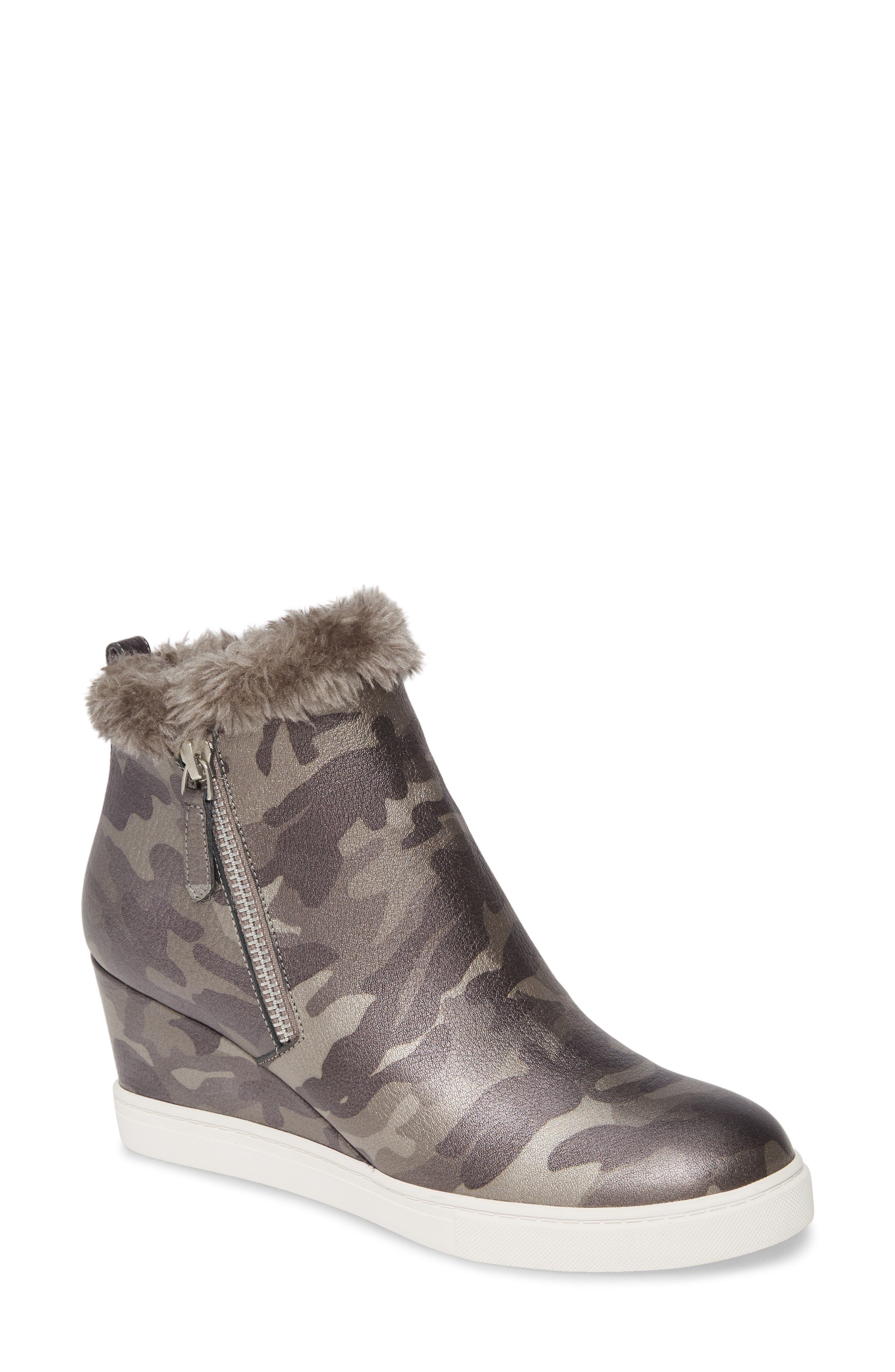 nordstrom rack wedge boots