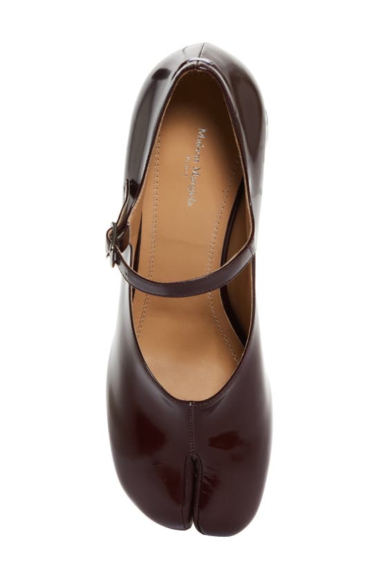 Maison Margiela Tabi Mary Jane 60 Glossed Leather Pumps In Burgundy
