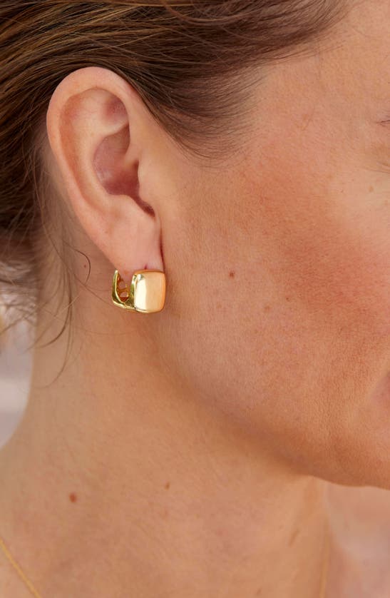 Shop Savvy Cie Jewels Chubby Square Huggie Hoop Earrings In Yellow Gold