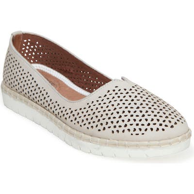 Adam Tucker Neela Flat, White