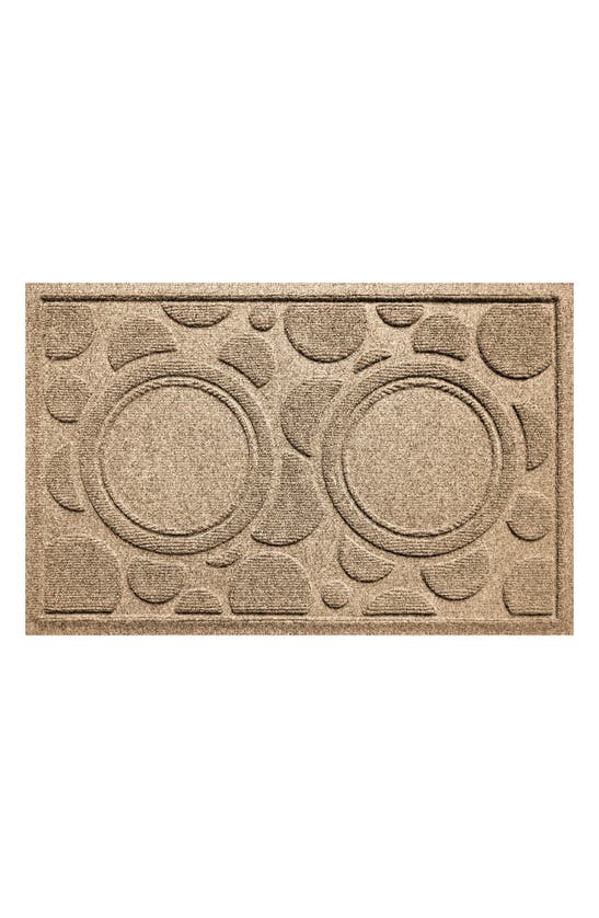Bungalow Flooring Pet Bow Mat In Camel