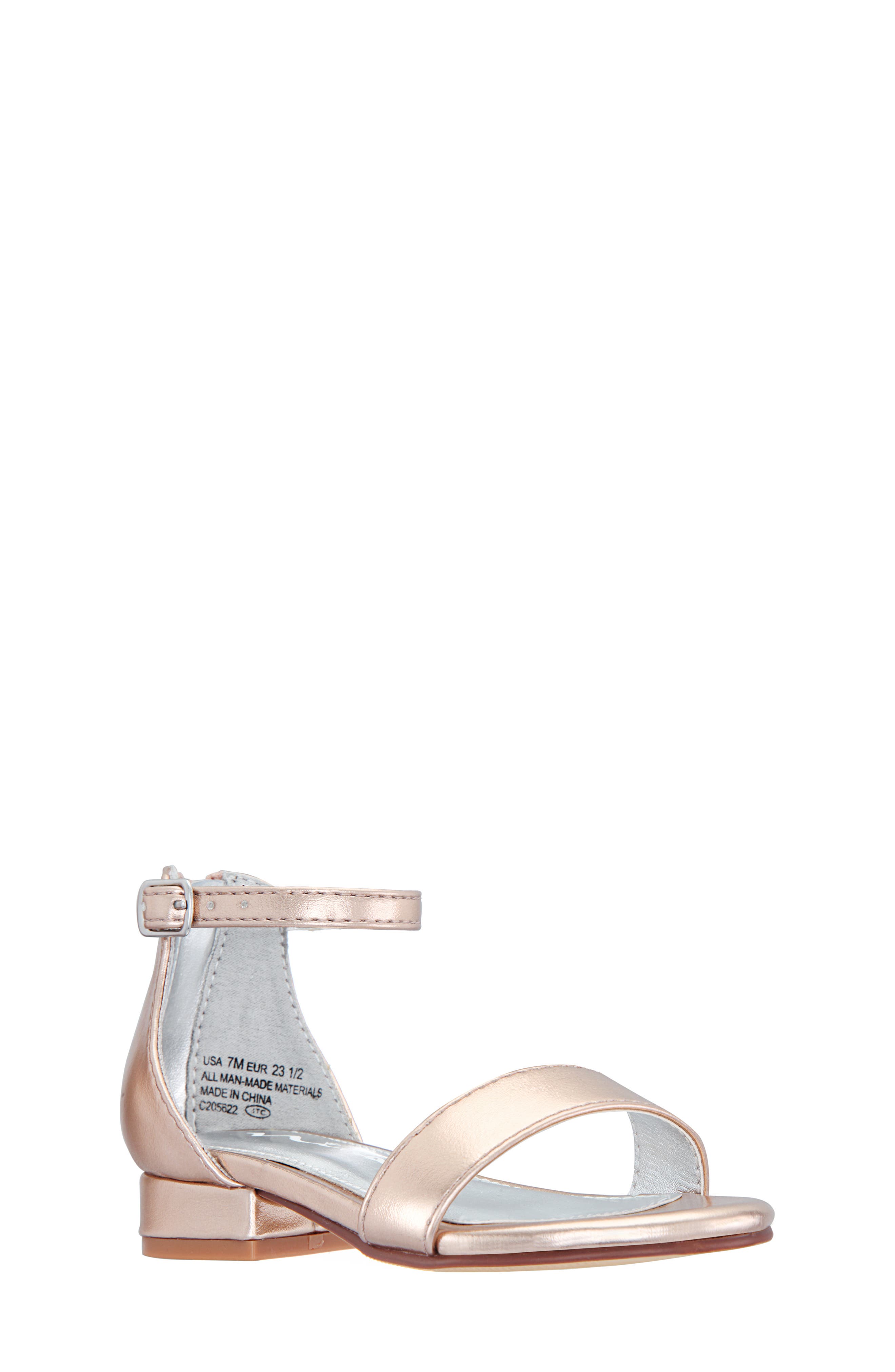 nina hidi sandal