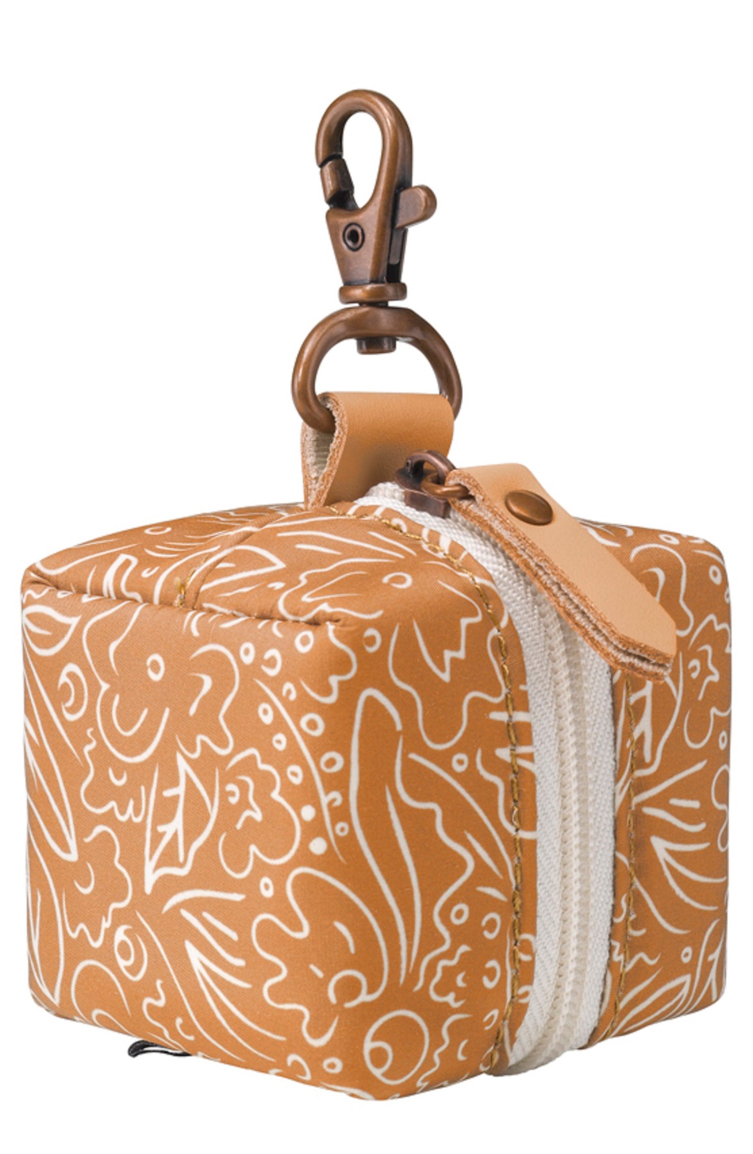 petunia pickle bottom pacifier porter