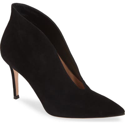 Gianvito Rossi Pointy Toe Bootie