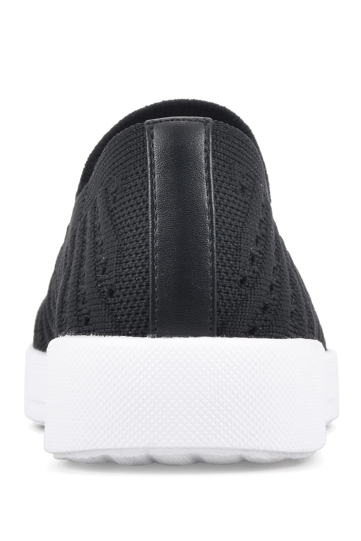 White Mountain Footwear Courage Slip-on Sneaker In Black