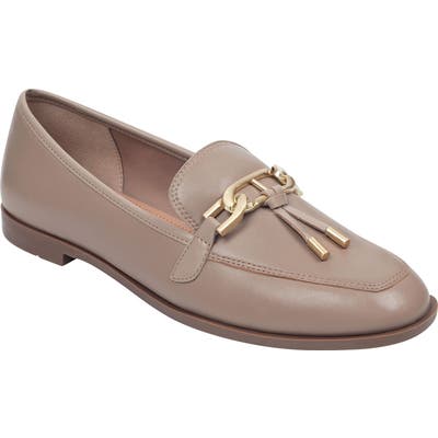 Evolve Victory Loafer- Beige