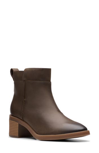 Clarks Lileigh Charm Leather Bootie In Mushroom Oily