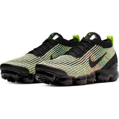 Nike Air Vapormax Flyknit 3 Sneaker, Black
