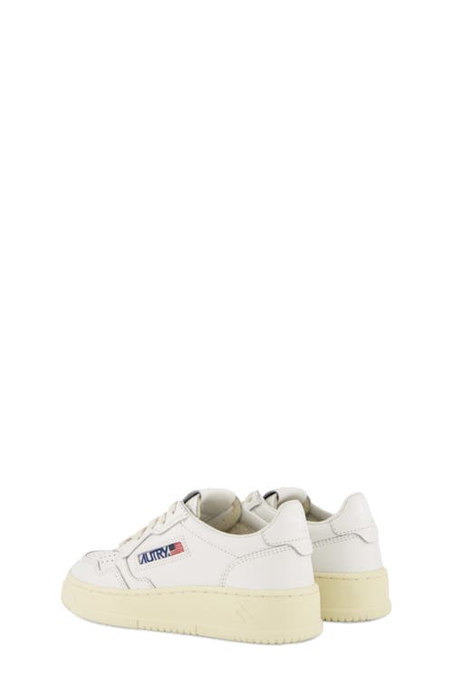 Shop Autry Kids' Medalist Low Sneaker In Four White/white