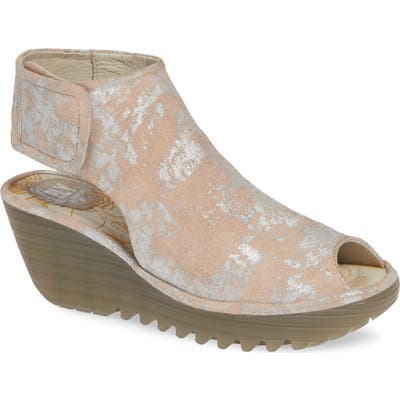 Fly London Yone Sandal - Pink