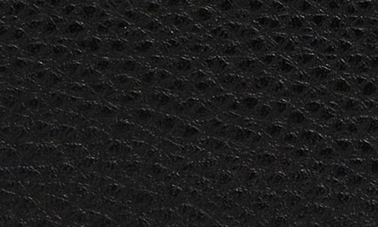 Shop Marc Jacobs Zip Around Wristlet Card Case In Black