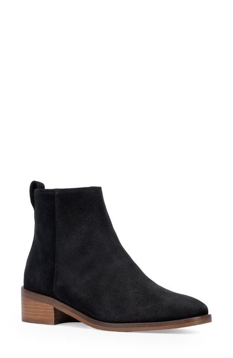 Clarks women's addiy carisa ankle outlet boot