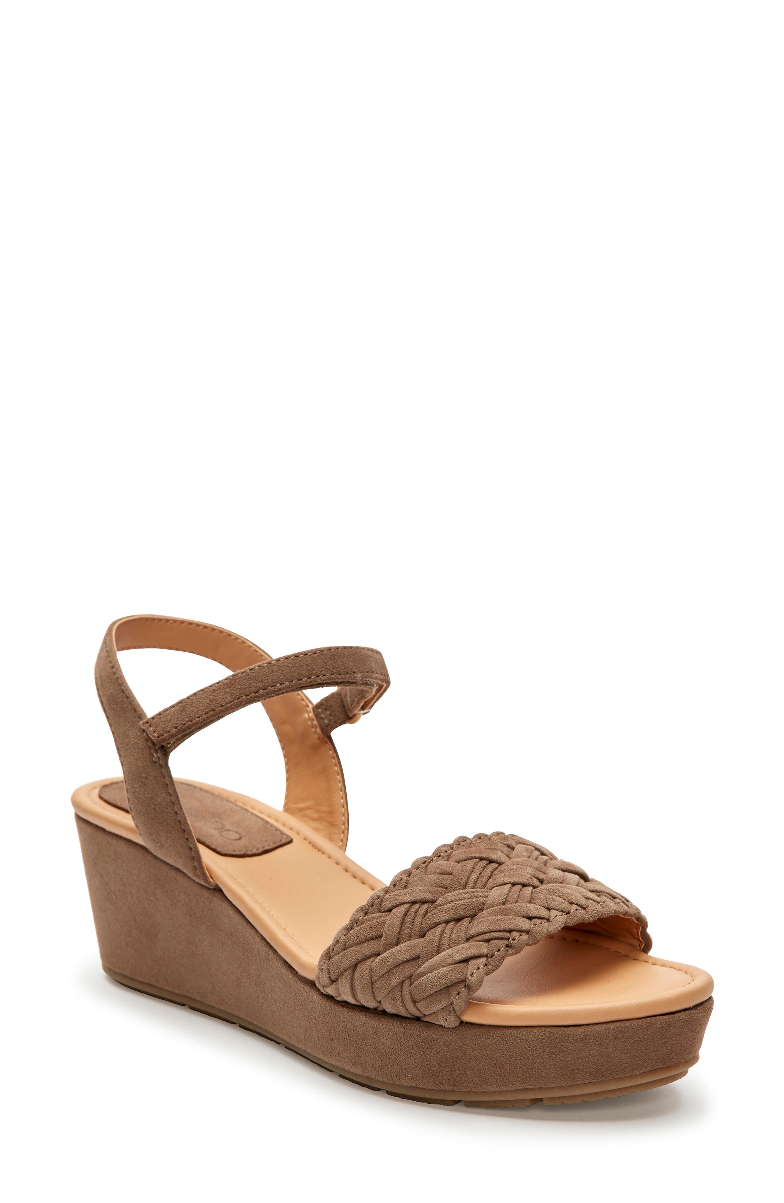 Me Too Abella Wedge Sandal, Brown