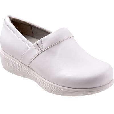 Softwalk Meredith Sport Clog, White