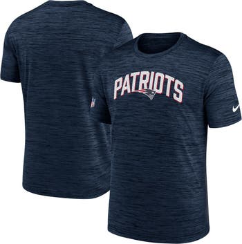 Men's Nike Gray New England Patriots Sideline Athletic Stack Performance  Pullover Hoodie
