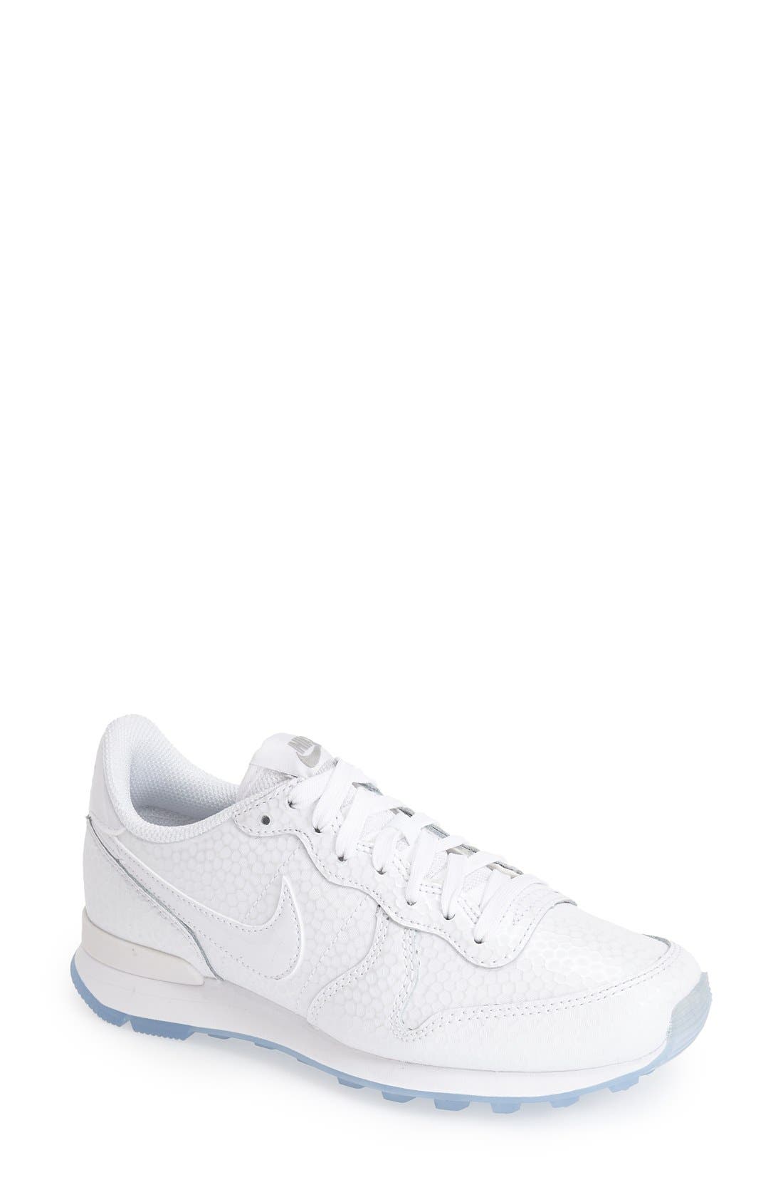 nike internationalist w