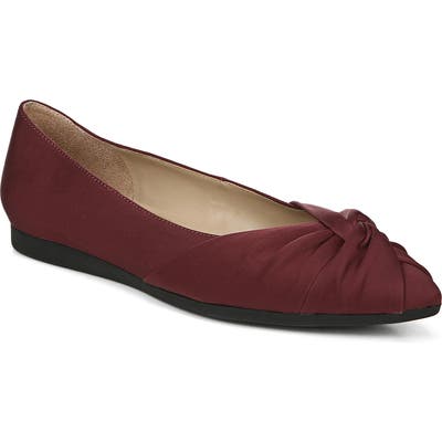 Naturalizer Renata Flat, Red
