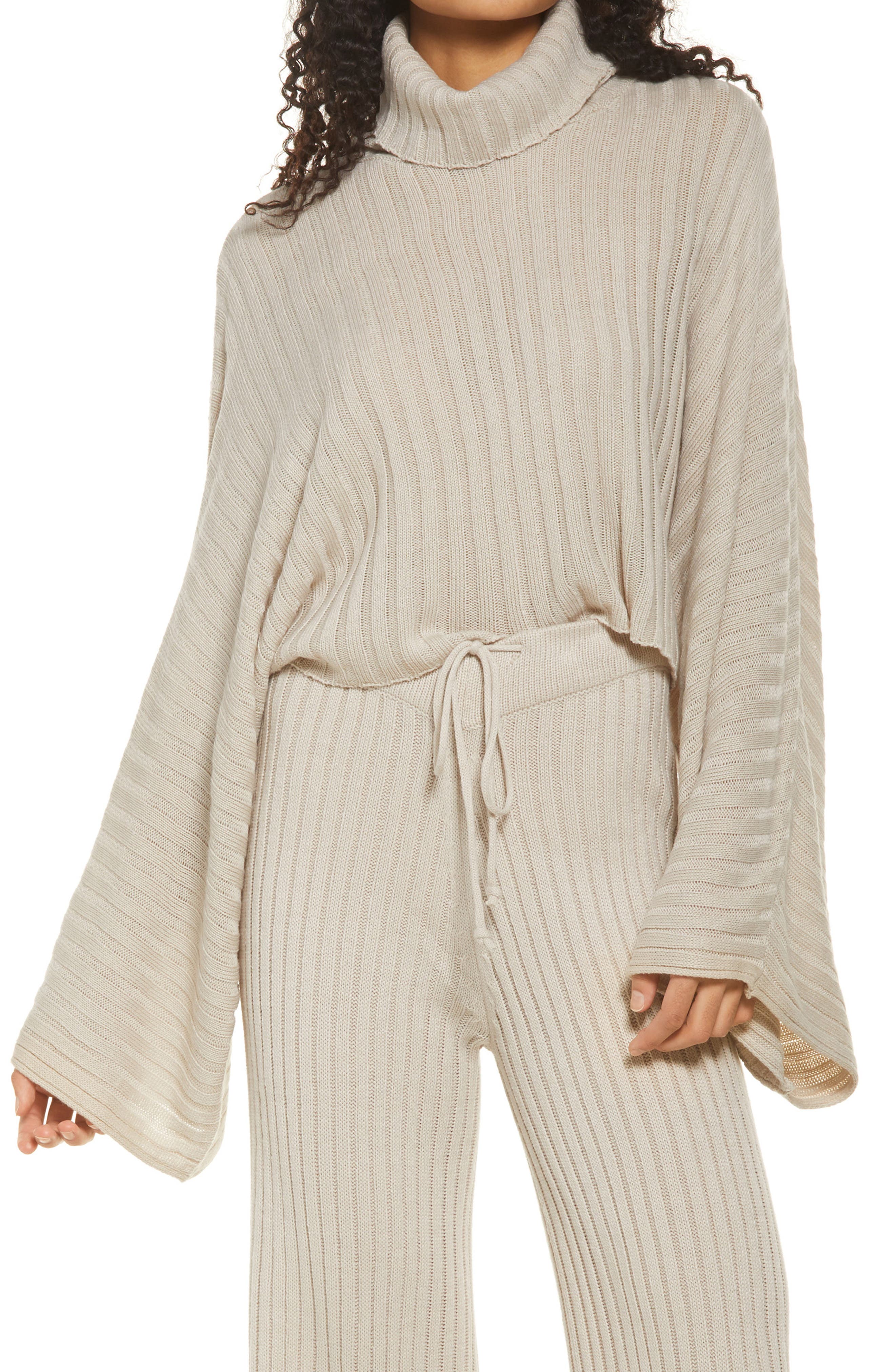 white full sleeve top