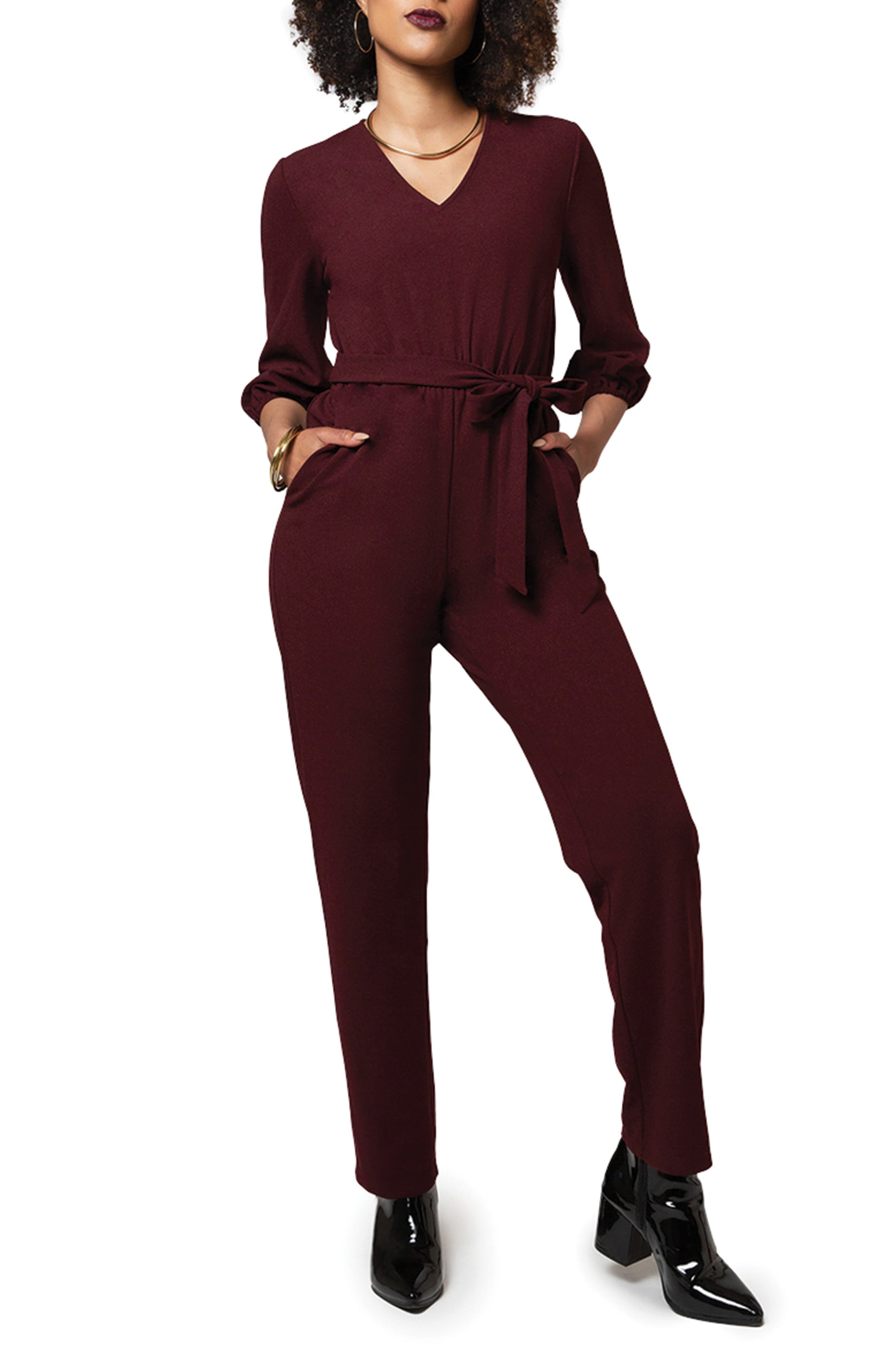 maroon colour jumpsuit