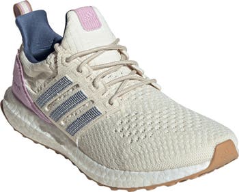 Womens ultra 2024 boost nordstrom