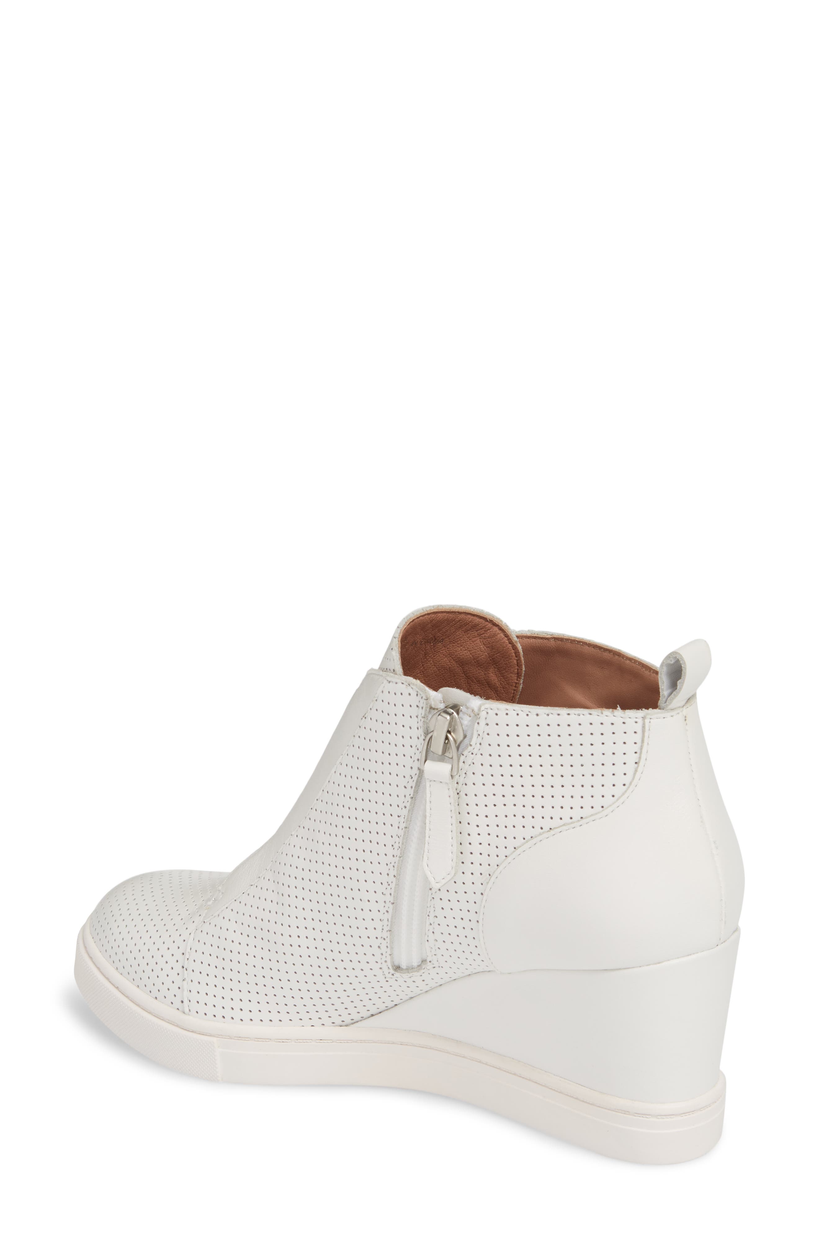 linea paolo wedge bootie