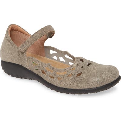 Naot Agathis Mary Jane Flat, Beige