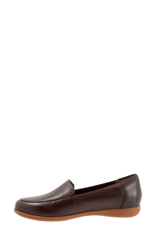 Trotters Deanna Flat In Dark Brown
