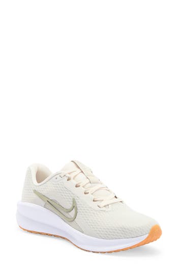 Nike Downshifter 13 Sneaker In Phantom/olive/light Bone