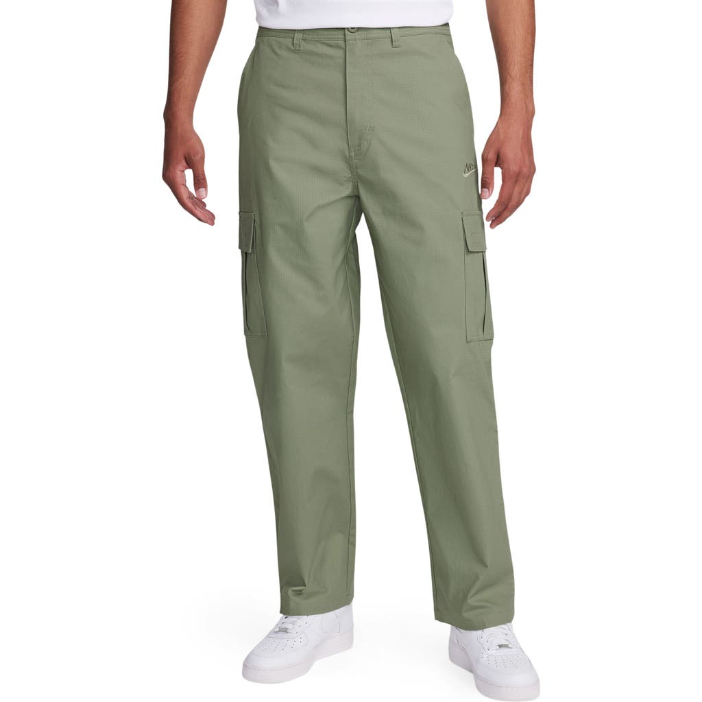 Nike Club Stretch Cotton Cargo Pants In Green
