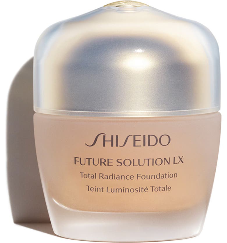 Shiseido Future Solution LX Total Radiance Foundation Broad Spectrum SPF 20 Sunscreen