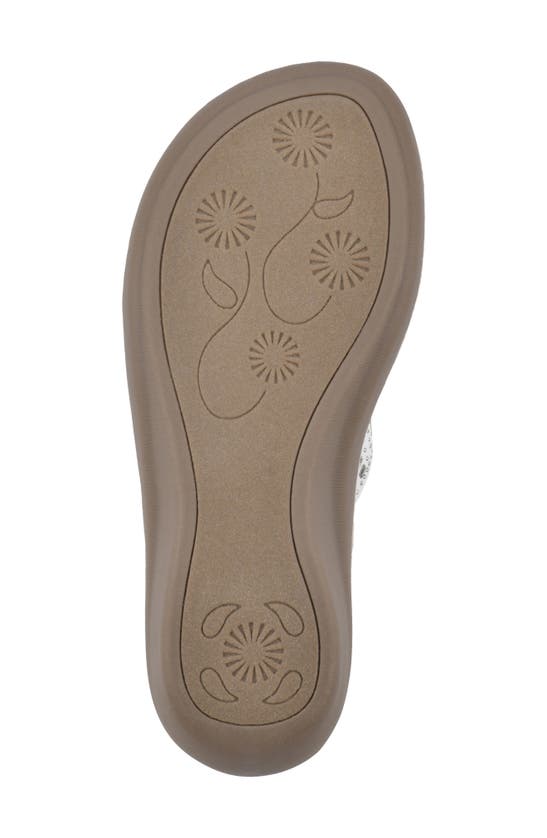 Cliffs By White Mountain Cienna Thong Sandal In White Fabric