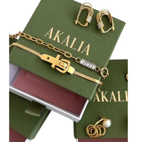 Akalia Around Pearls Earrings In Gold