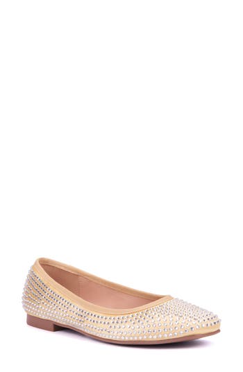 New York And Company Palmira Flat In Gold