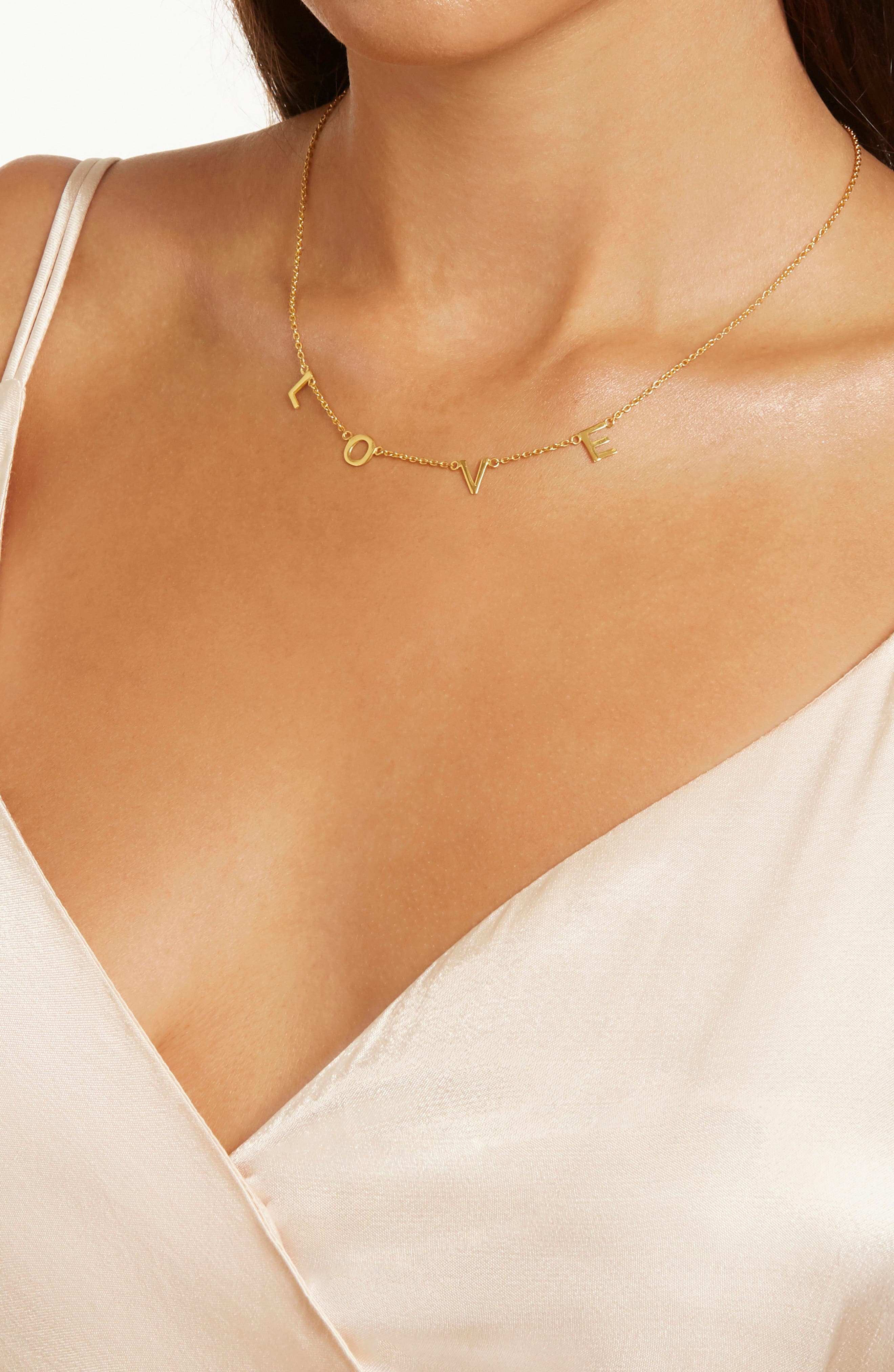STONE AND STRAND Love Station Necklace 