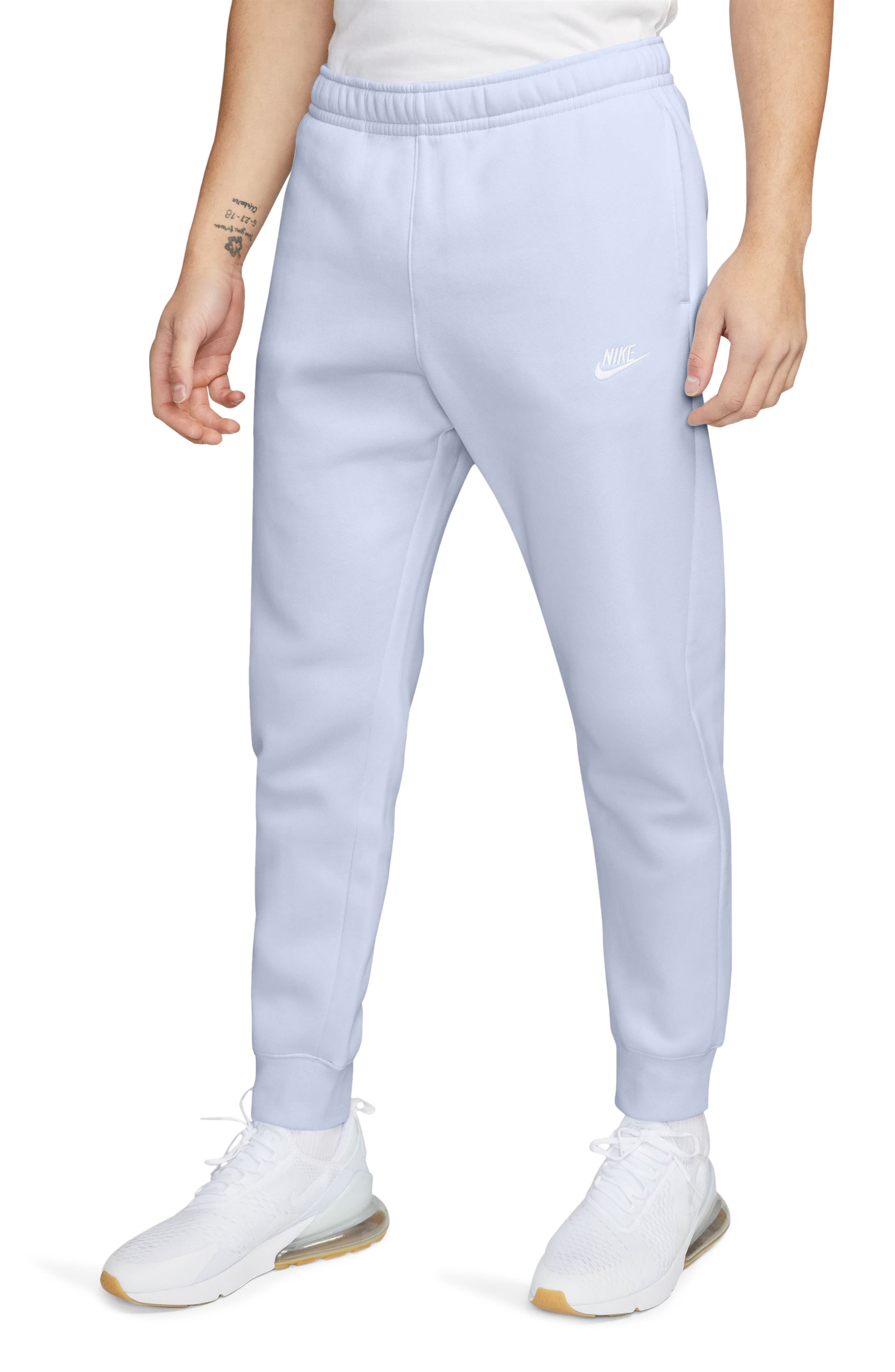 Nike Sportswear Club Pocket Fleece Joggers in Football Grey/White