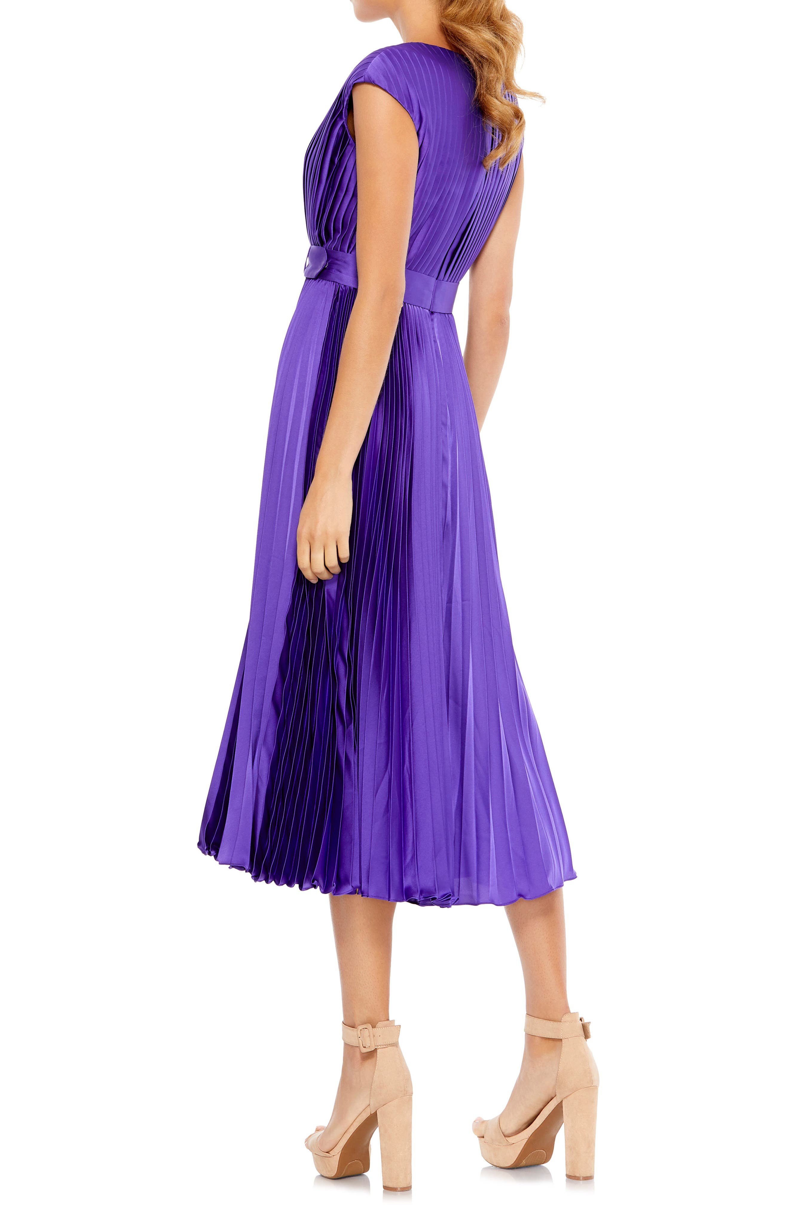 pleated cap sleeve satin midi gown mac duggal